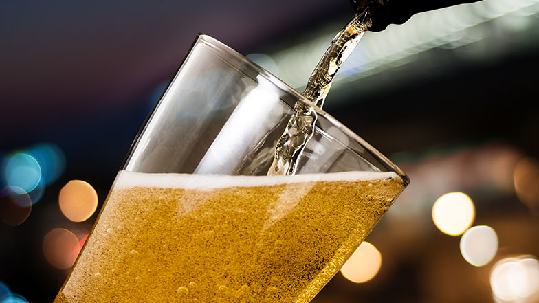 Celebra con un consumo moderado de alcohol. (Foto: Shutterstock) Celebra con un consumo moderado de alcohol. (Foto: Shutterstock)